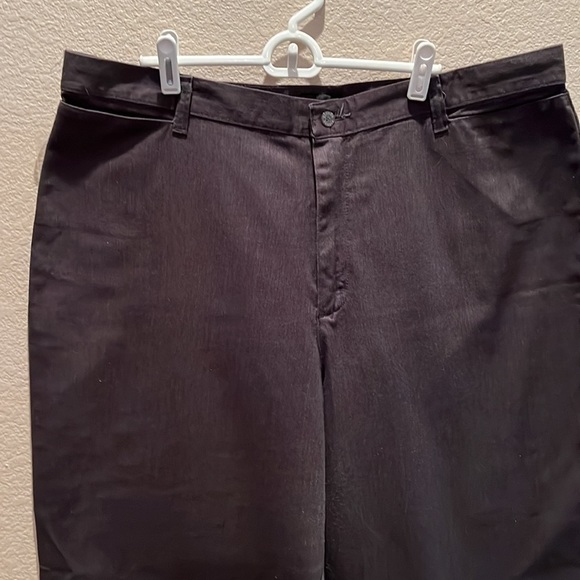 Pants - Picture 2 of 8